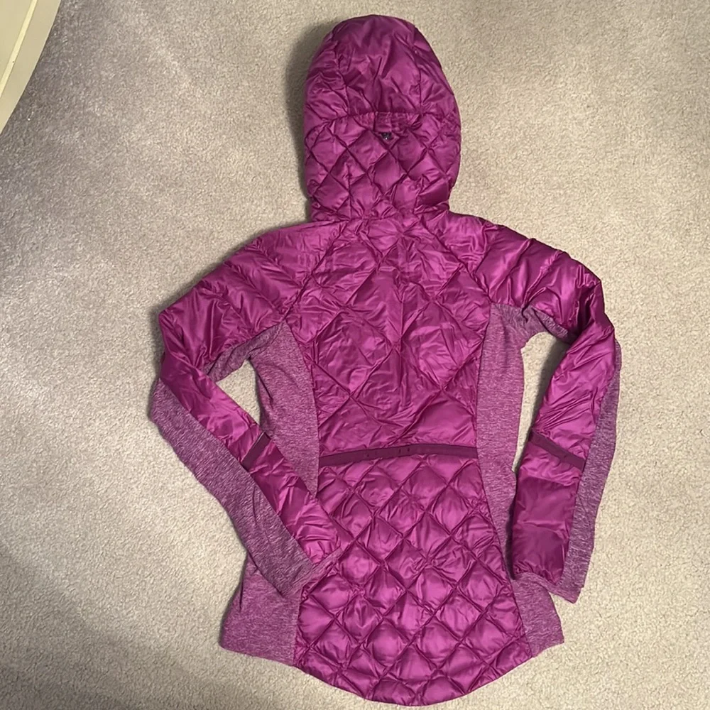 Lululemon Purple Down For A Run jacket - Picture 6 of 6
